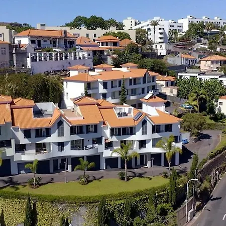 Quarto em Acomodações Particulares Colinas Do Sol *